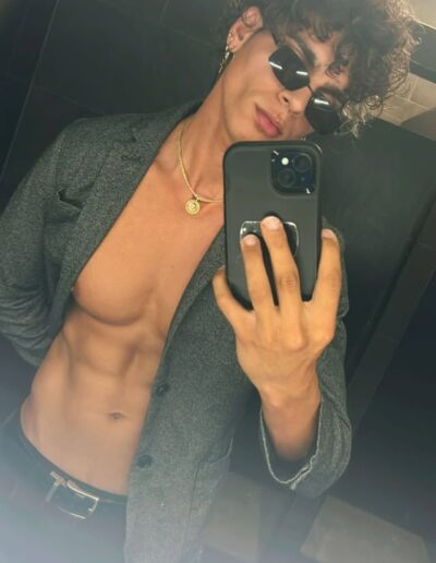 Oscar - Rock Hard Strippers